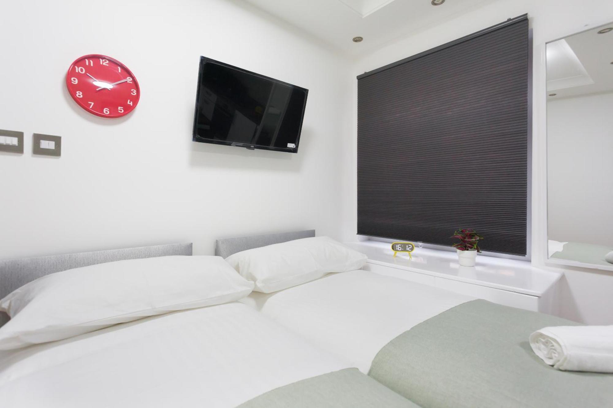 Studio9 - Next To Emirates Stadium - Budget With Shared Bathroom Londen