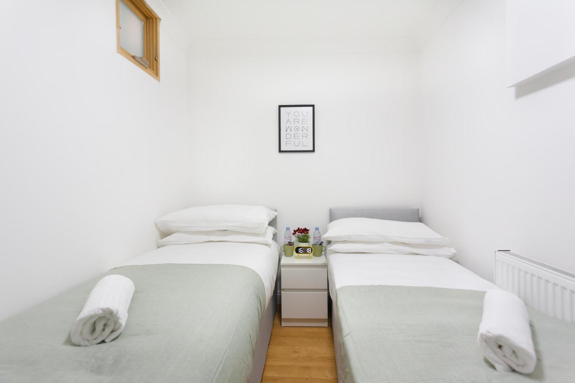 Gasthuis Studio9 - Next To Emirates Stadium - Budget With Shared Bathroom Londen