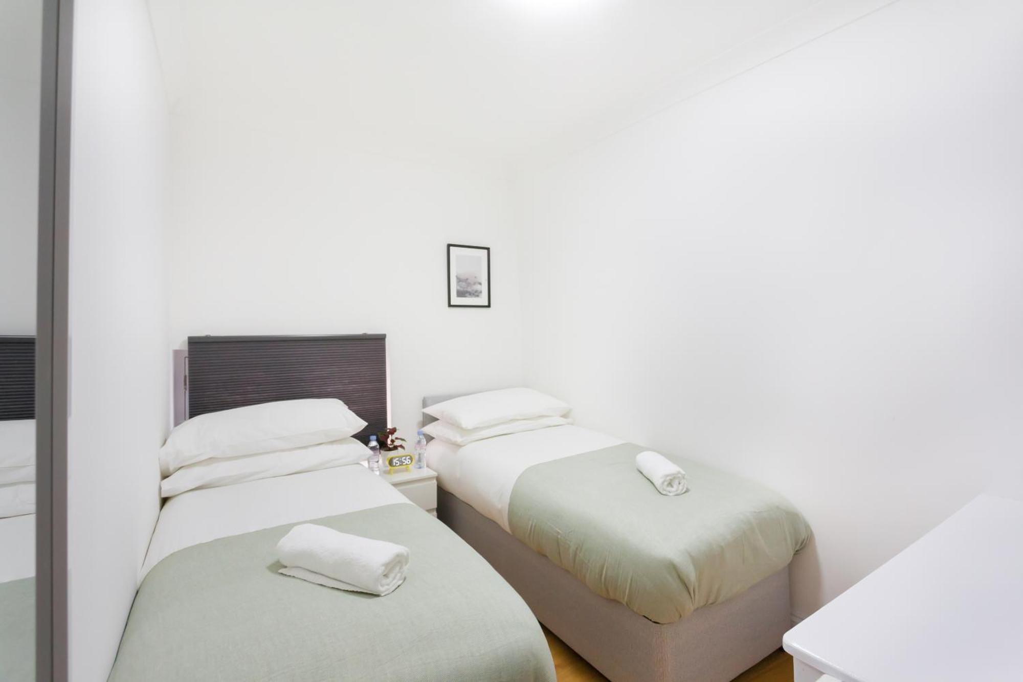 Studio9 - Next To Emirates Stadium - Budget With Shared Bathroom Londen