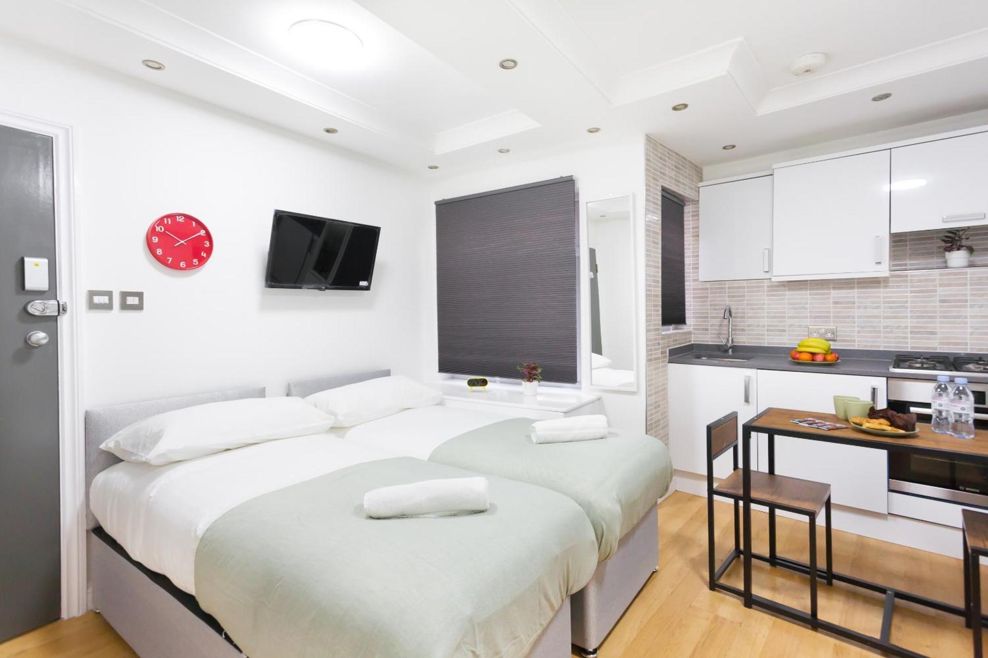 Studio9 - Next To Emirates Stadium - Budget With Shared Bathroom Londen