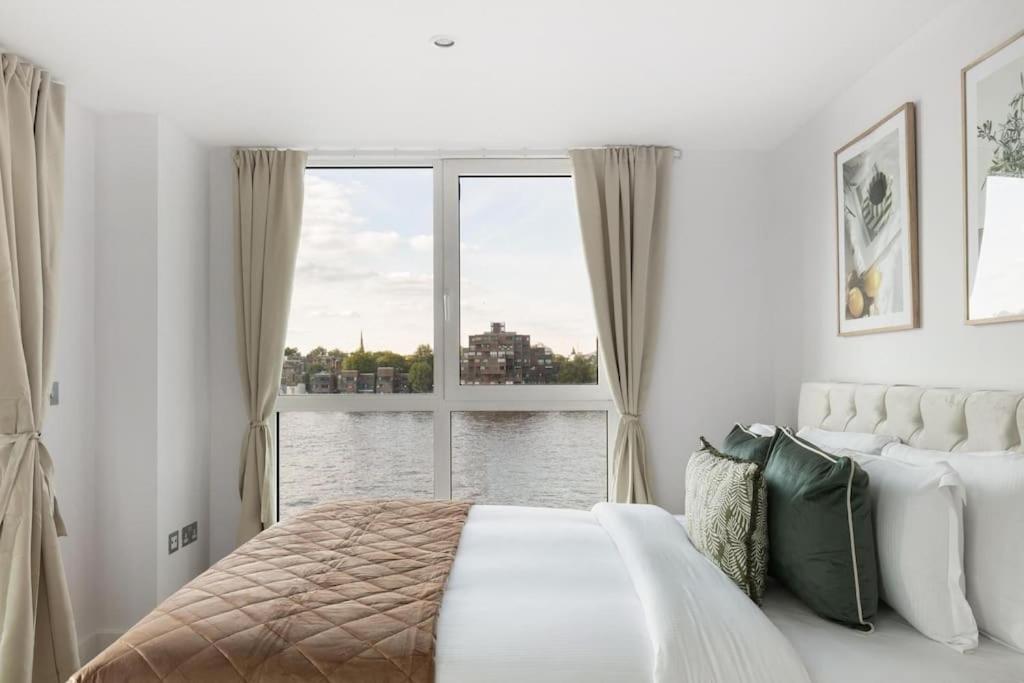 Apartamento 2 Bed Riverside Flat With Breath Taking Views Londres