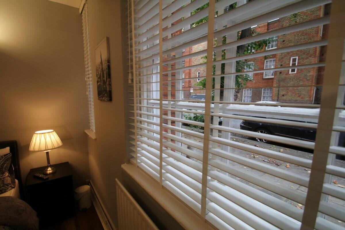 Apartment Molesey *