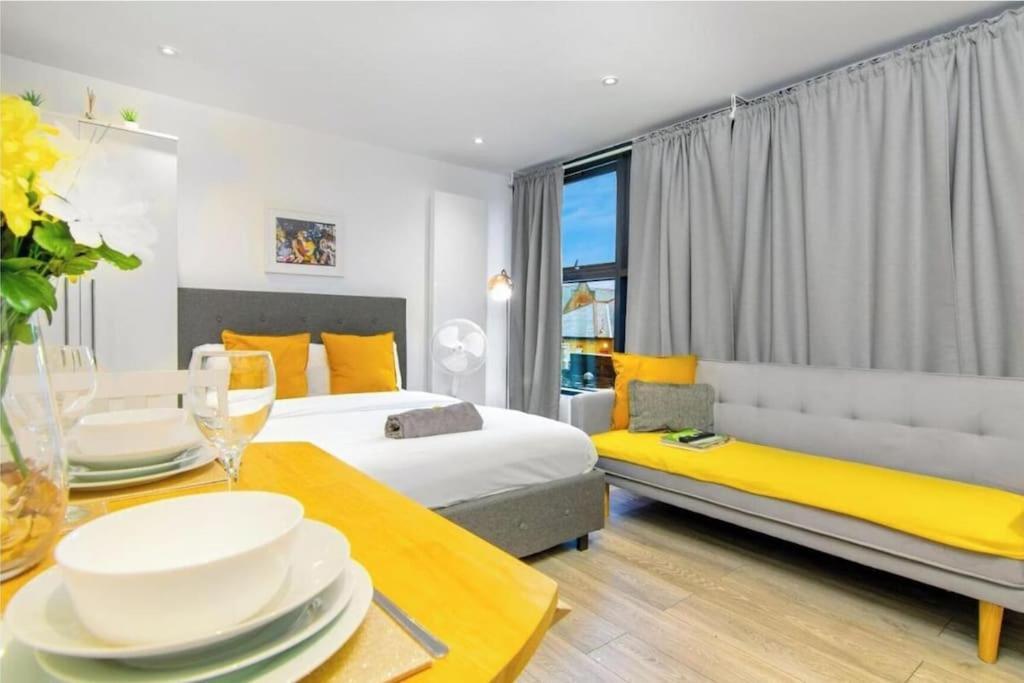 Deluxe, 3 Sleeps In Spitafields - Shoreditch London