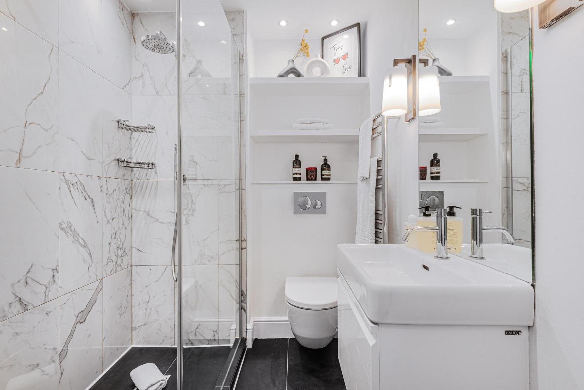Lady On The Lane- 2 Bed Primrose Hill Apartment London