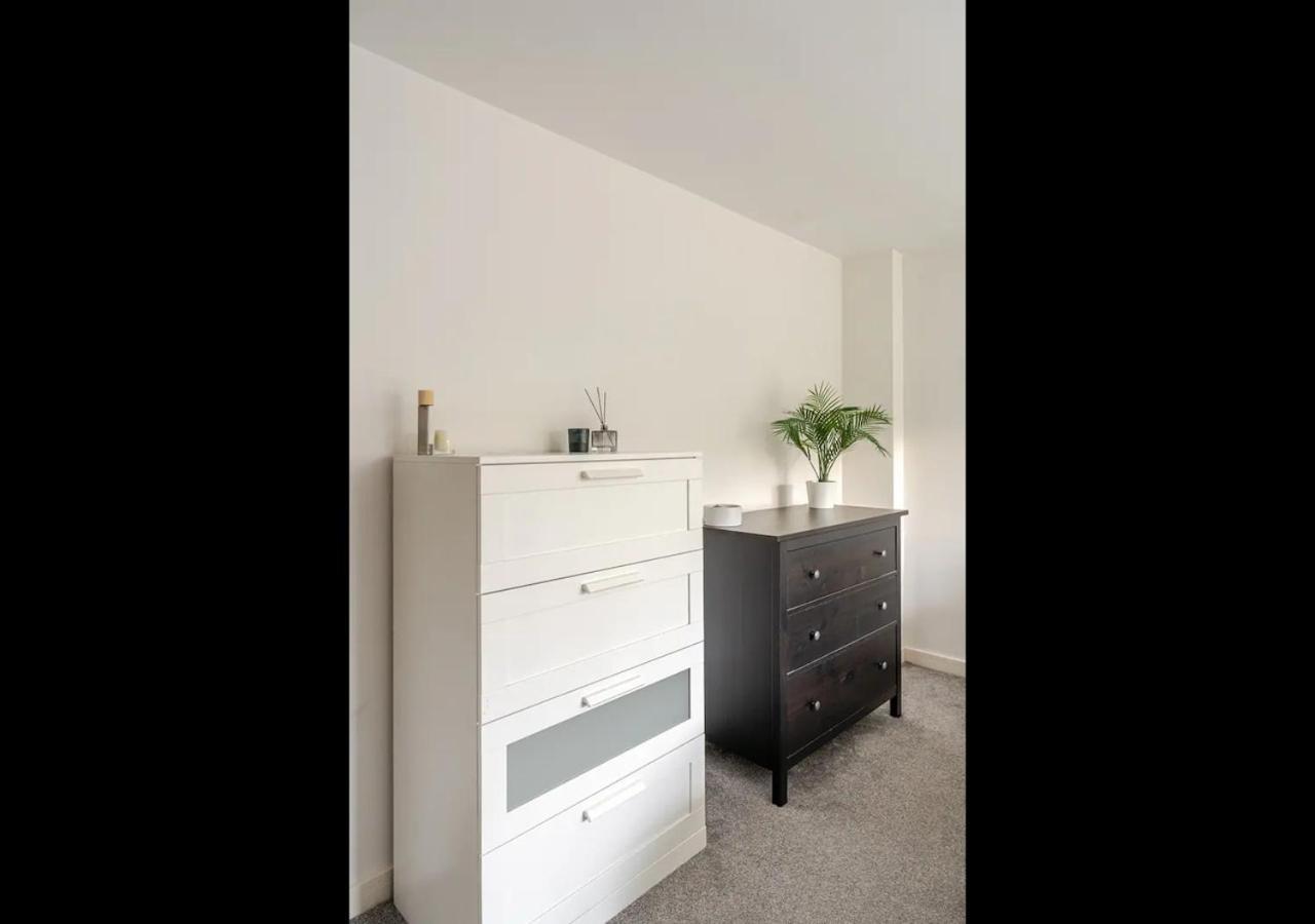 The Nest Of Forest Hill Apartment *