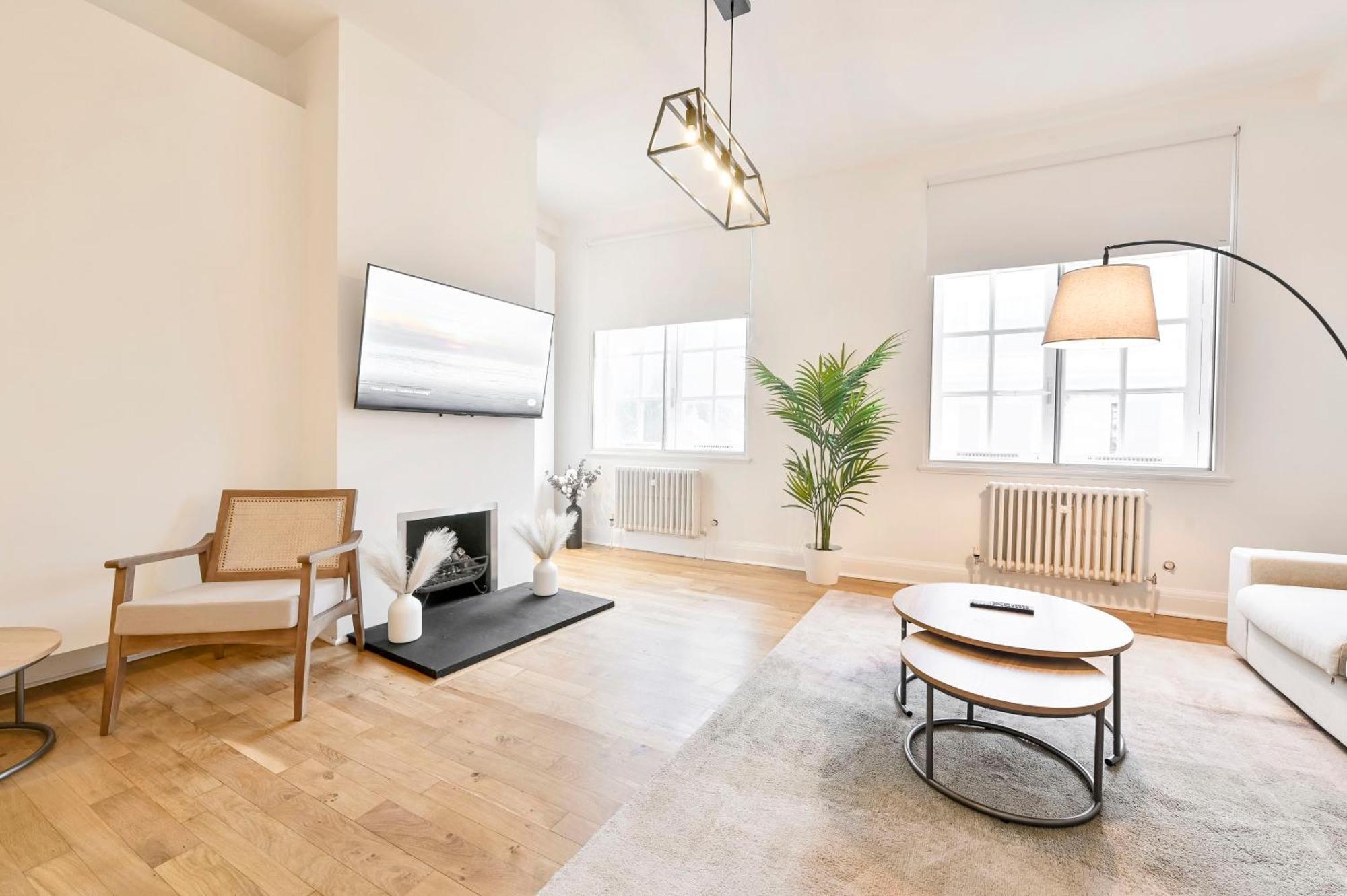 Wonderful Fitzrovia 3 Bed Appartement