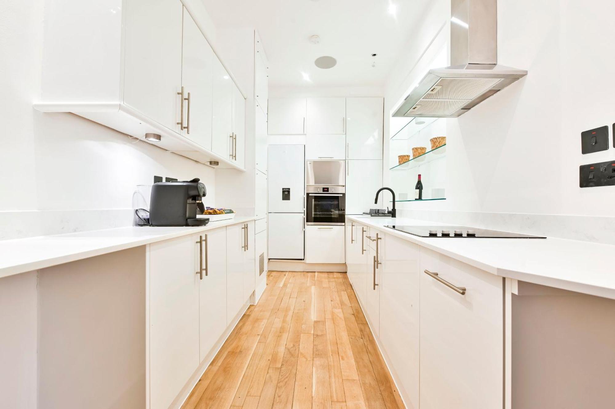 Wonderful Fitzrovia 3 Bed * Londen