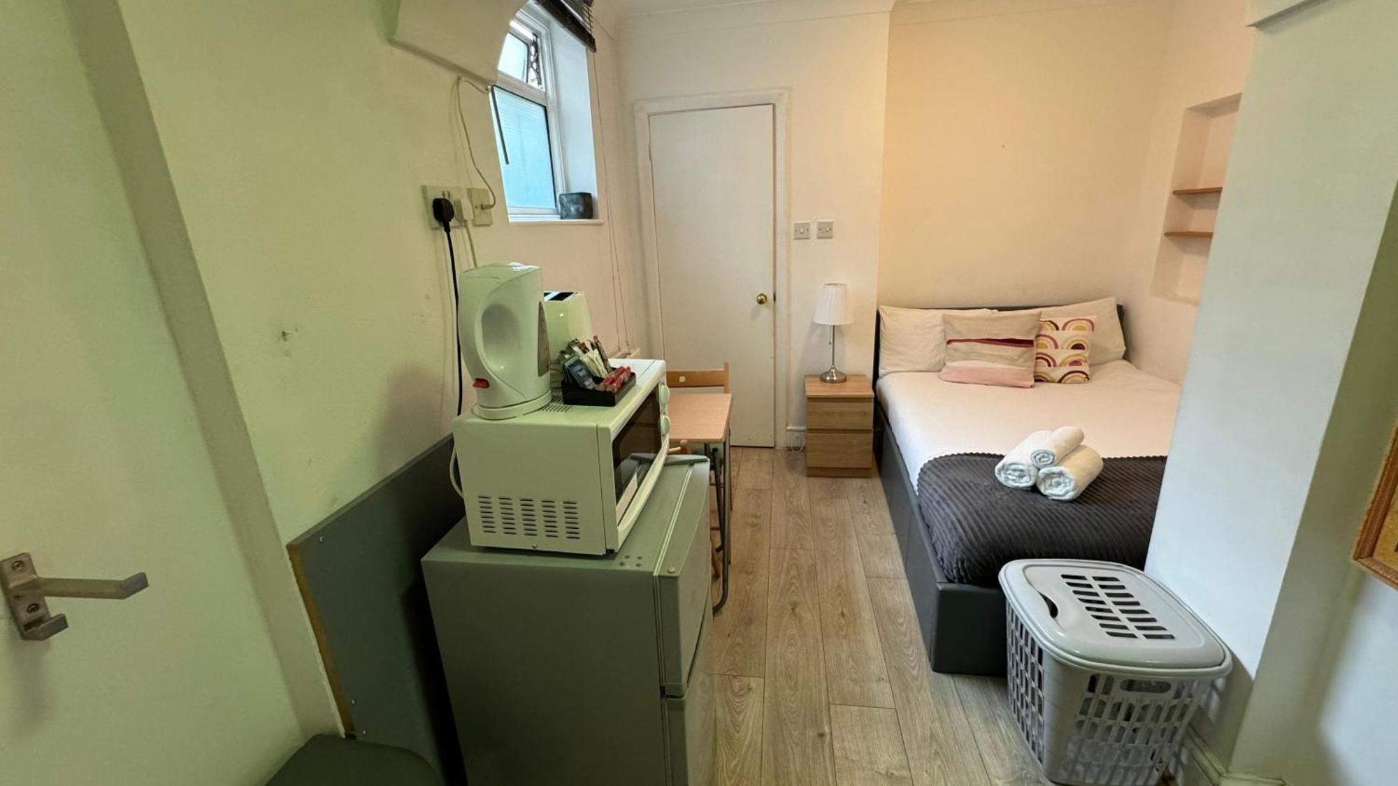 Appartement En-suite Near Everything. Shepherd's Bush -
