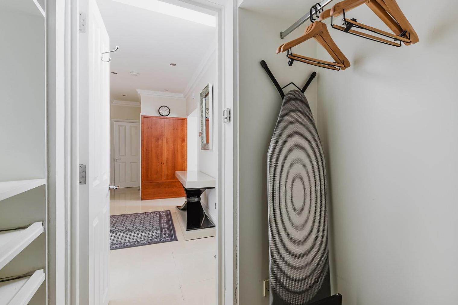 Blueground Maida Vale 2bd Lon-604 * Londen