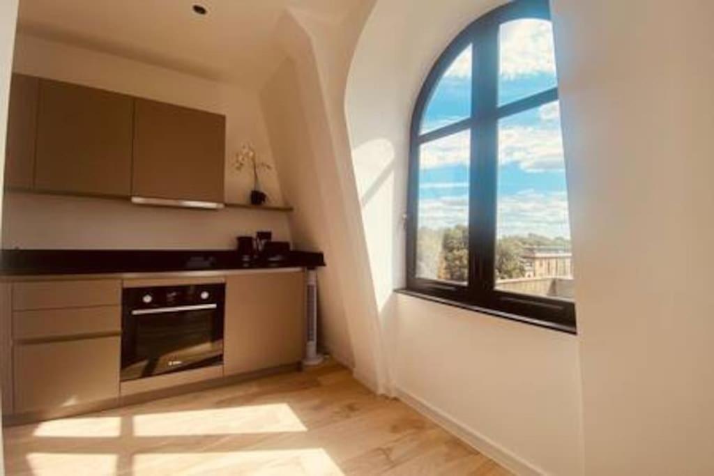Apartamento New 1 Bed Flat With Terrace Londres