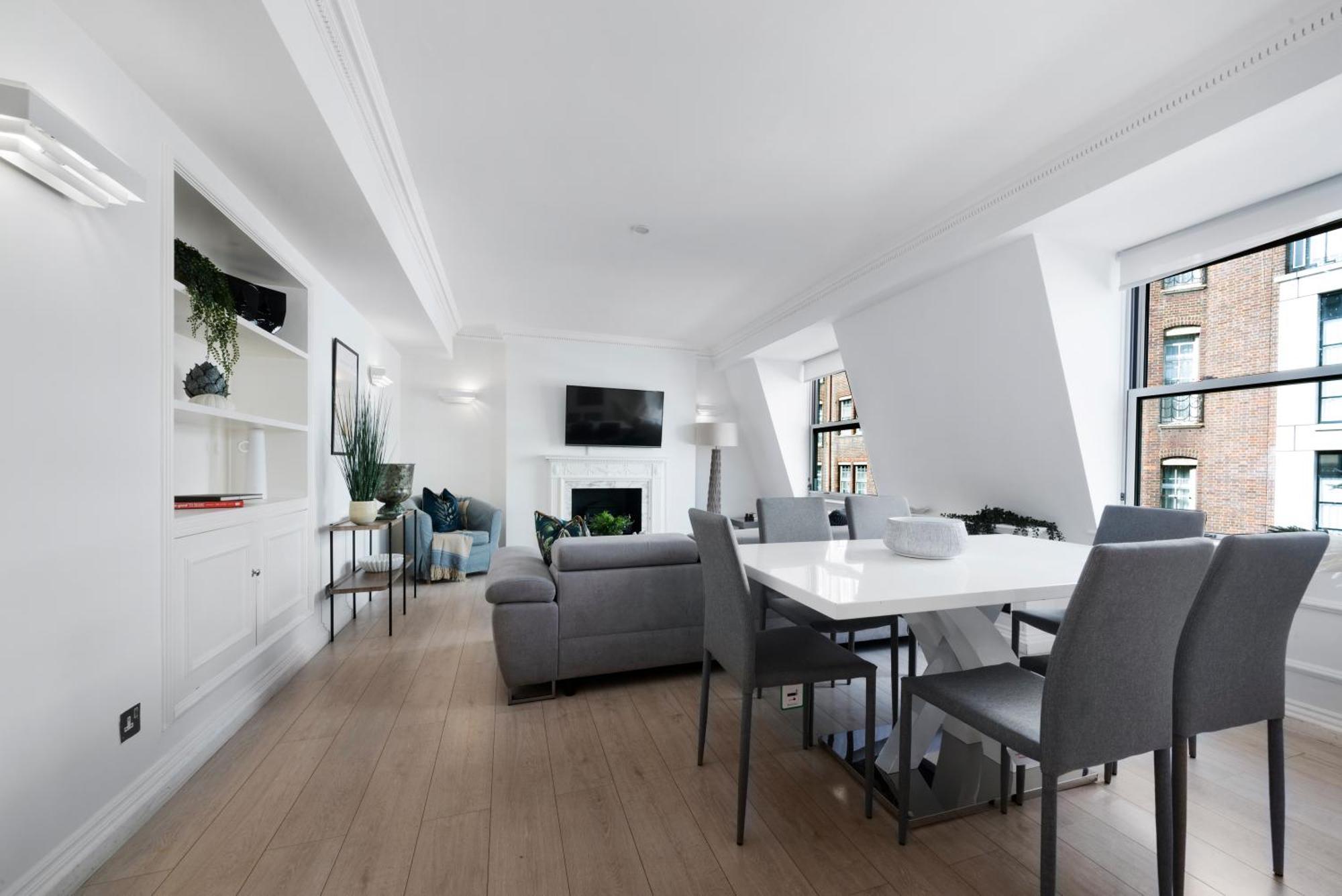 Luxury 2 Bed In Mayfair! London