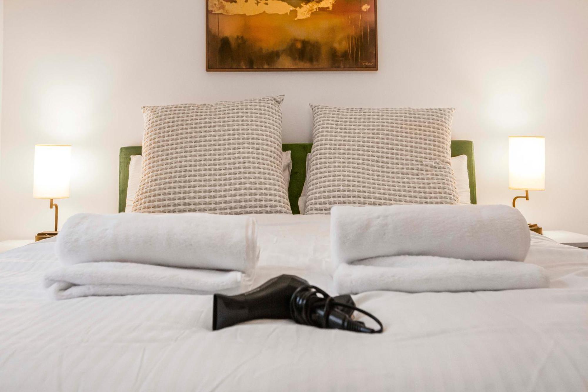 Athera - Finn House Hoxton, 2 Bedroom Entire Apartment, Close To Old Street Station London