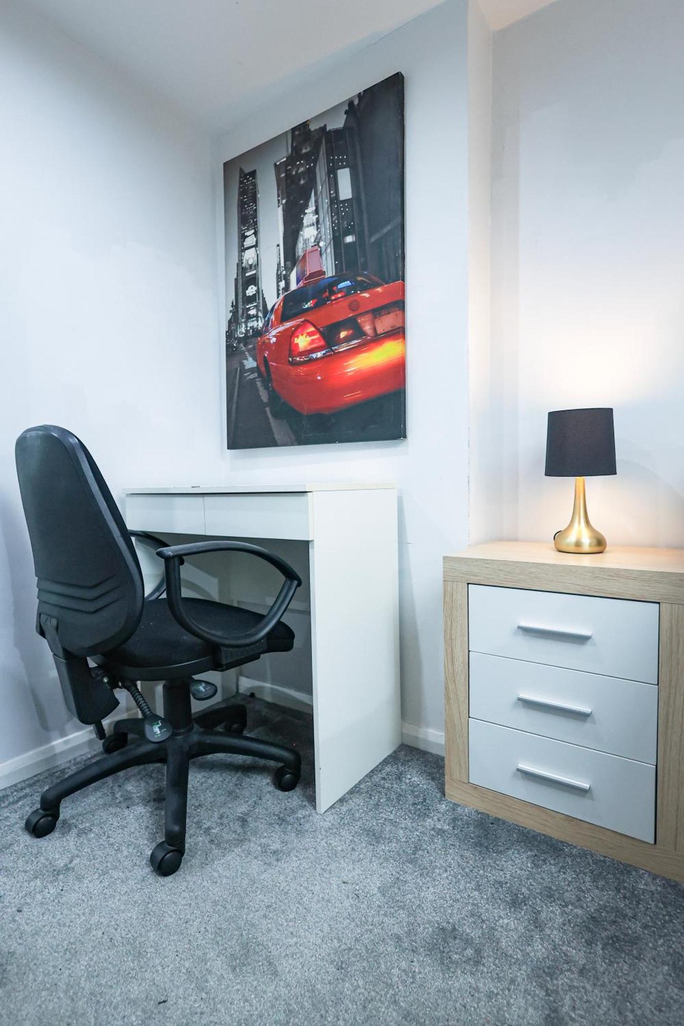 The Heart Of Brick Lane, Sleeps 7!