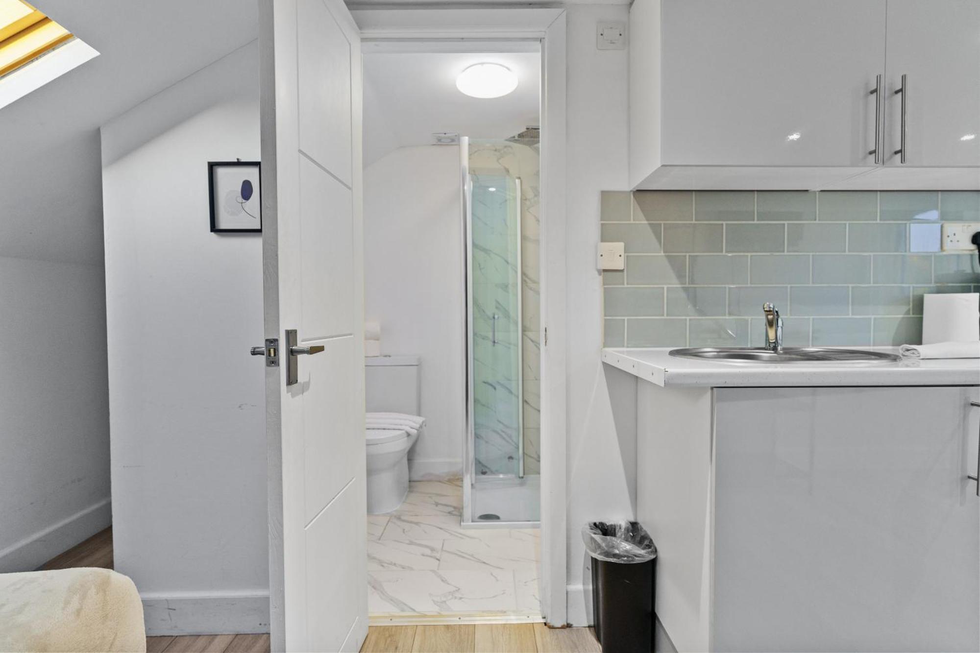 Modern Studio By Livestay Short Lets & Serviced Gasthof *