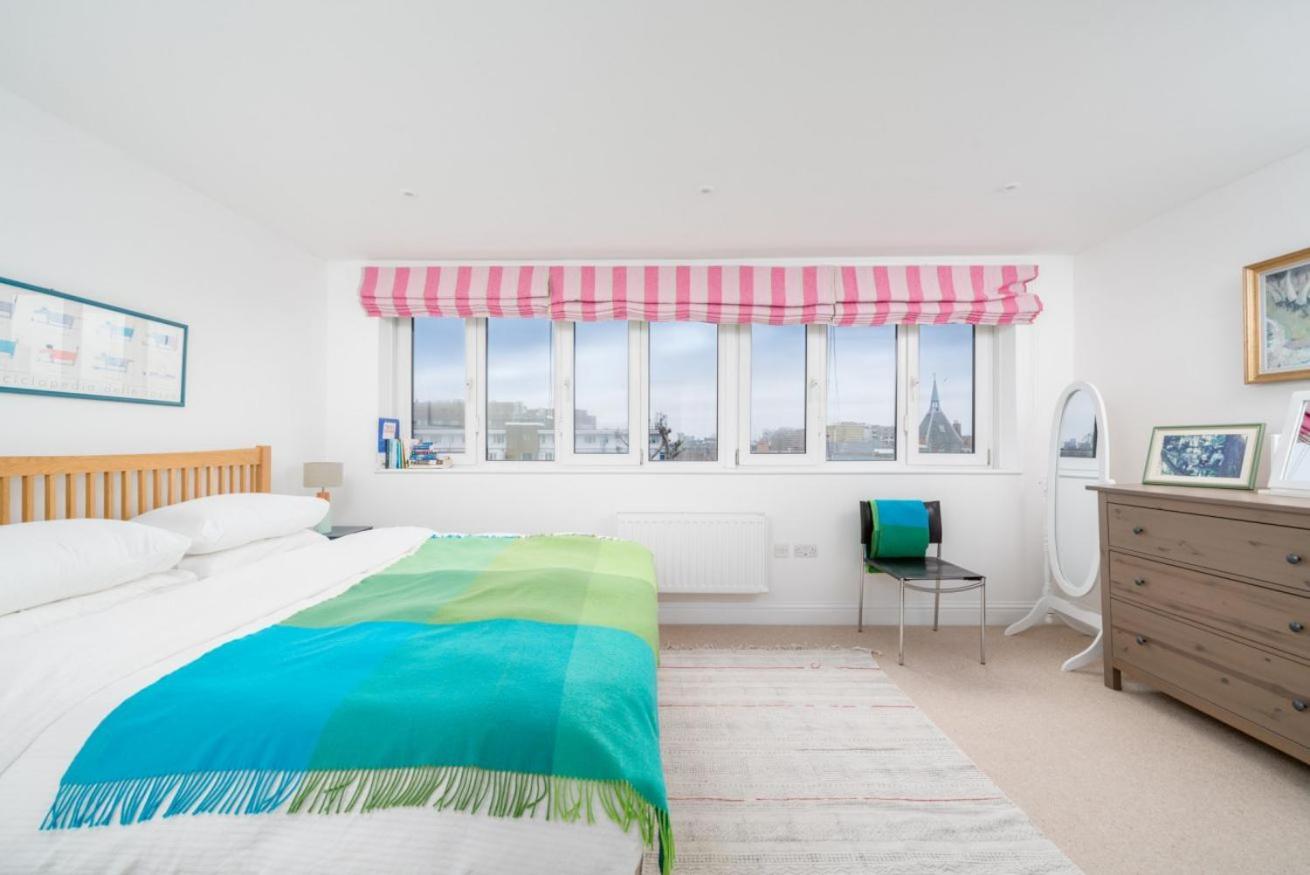 Stylish Flat Between Bridge & Tower Bridge Apartment