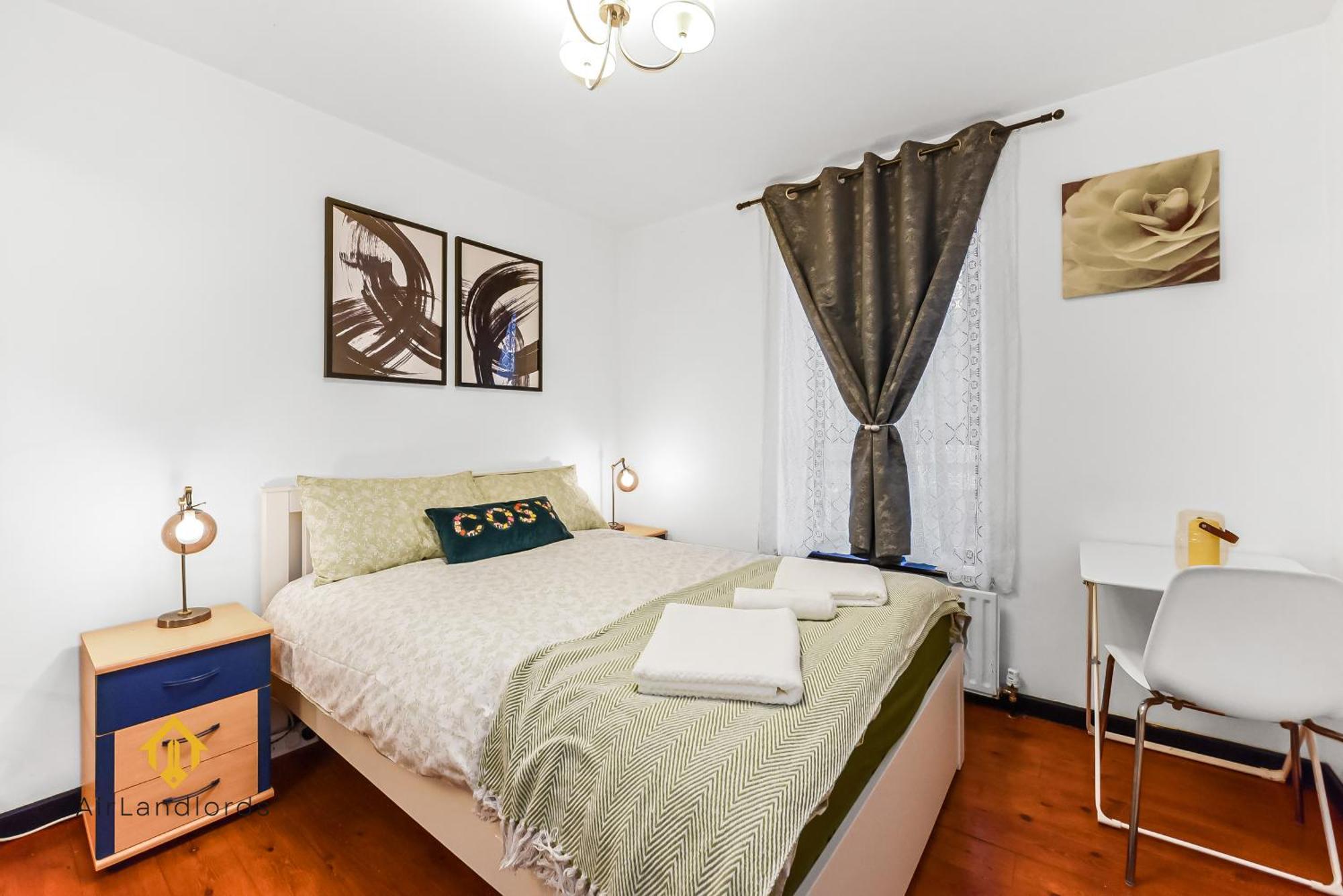 Exclusive 2-bedroom Flat In Leicester Square