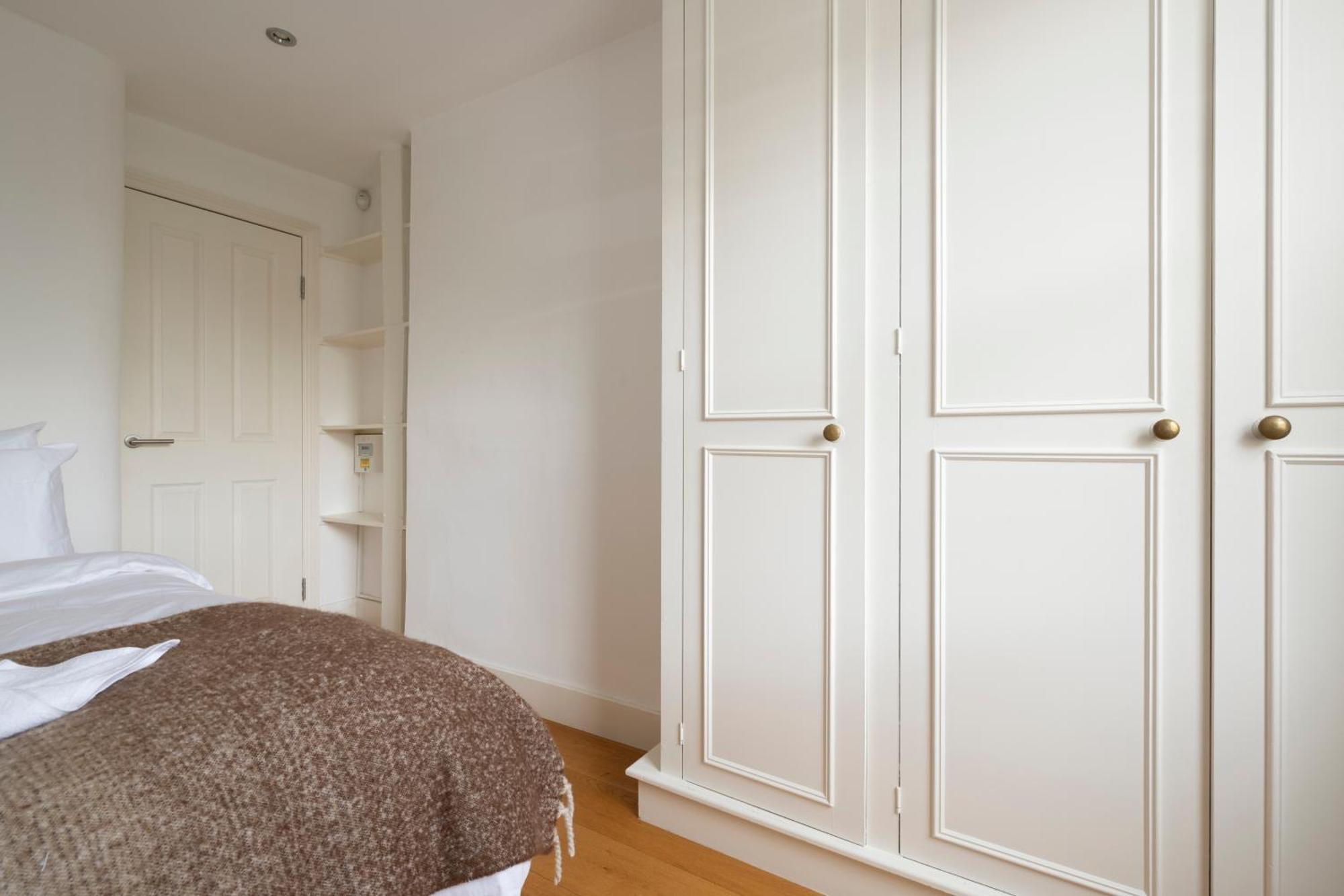 Appartement Fulham Spacious & Luxe House With Parking & Garden Londen