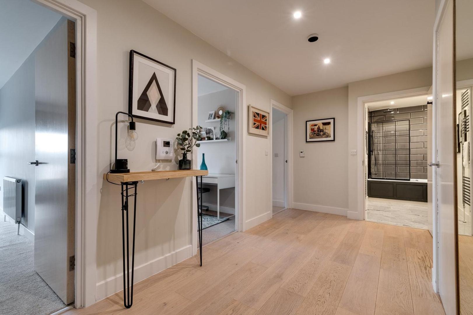 Apartment Spacious Modern Camberwell