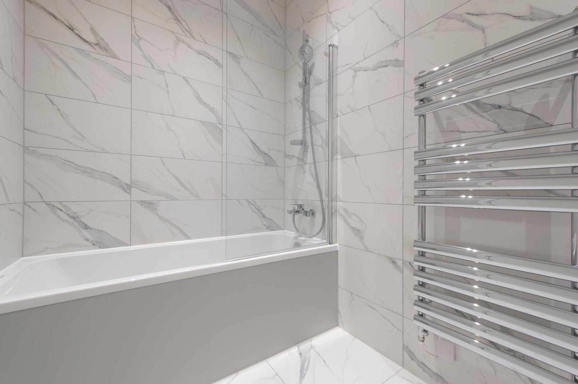 Exquisite 3br Duplex Period Conversion, Air-con & Amenities * Londres