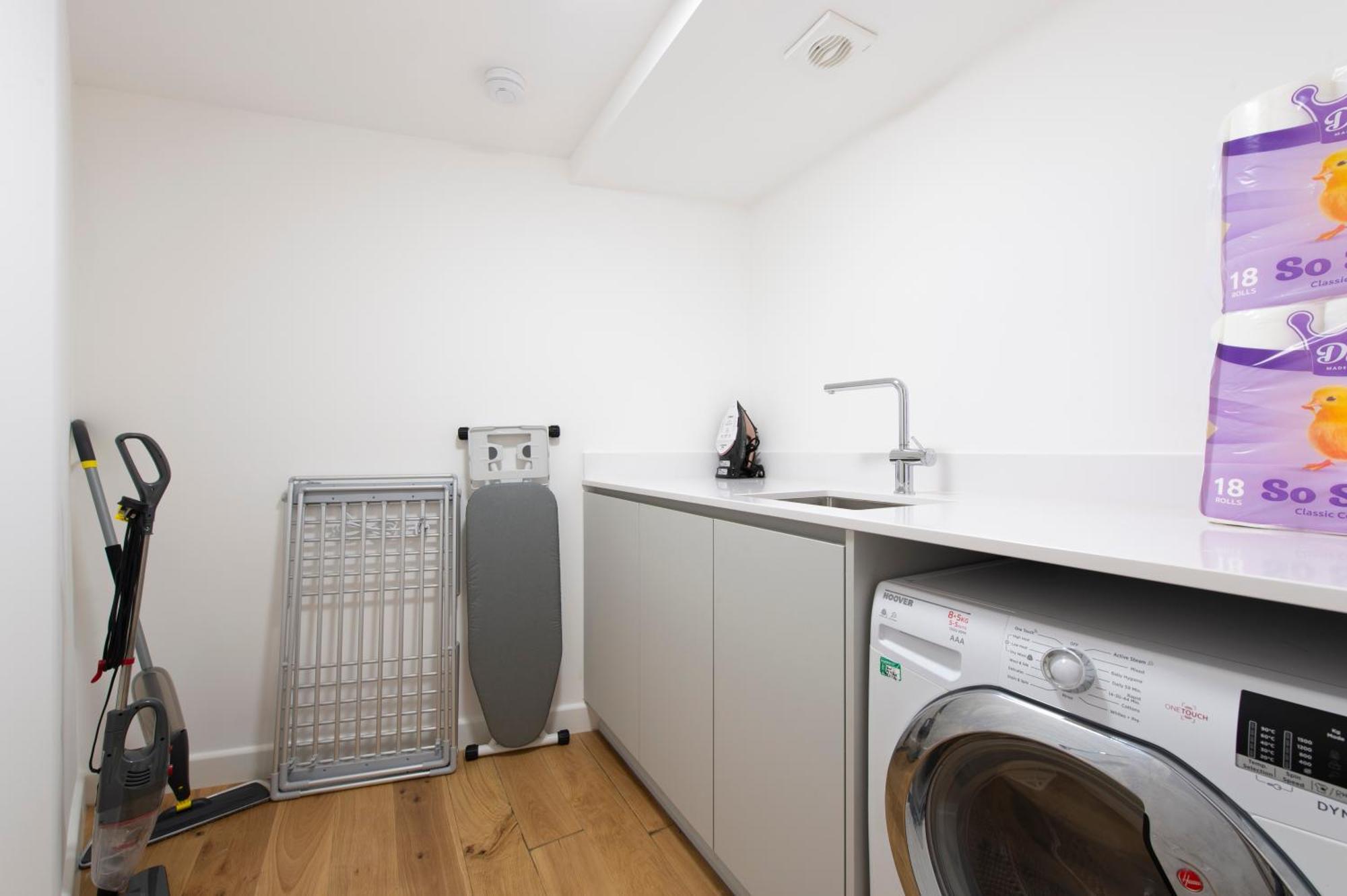 Apartamento Exquisite 3br Duplex Period Conversion, Air-con & Amenities *