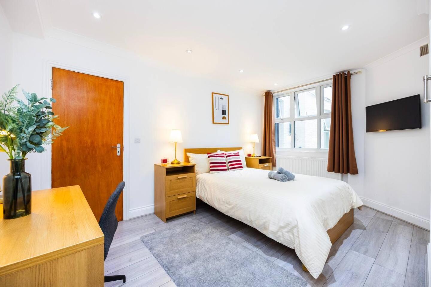 Appartement Three Bedroom 3 Bathroom In Kensington Londen