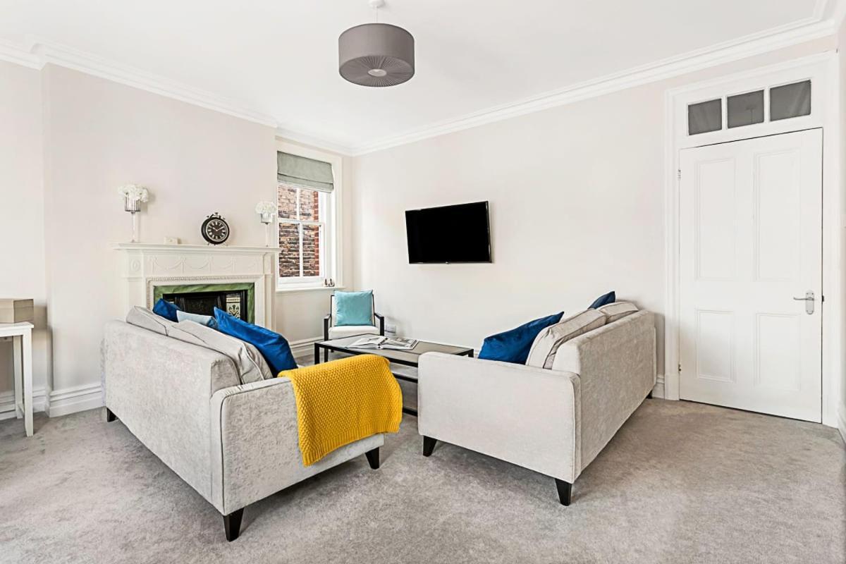 Apartment Serene 2br - 3 Mins To Fulham Broadway *