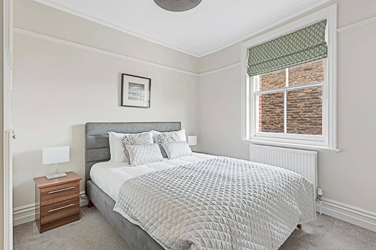 Apartment Serene 2br - 3 Mins To Fulham Broadway *