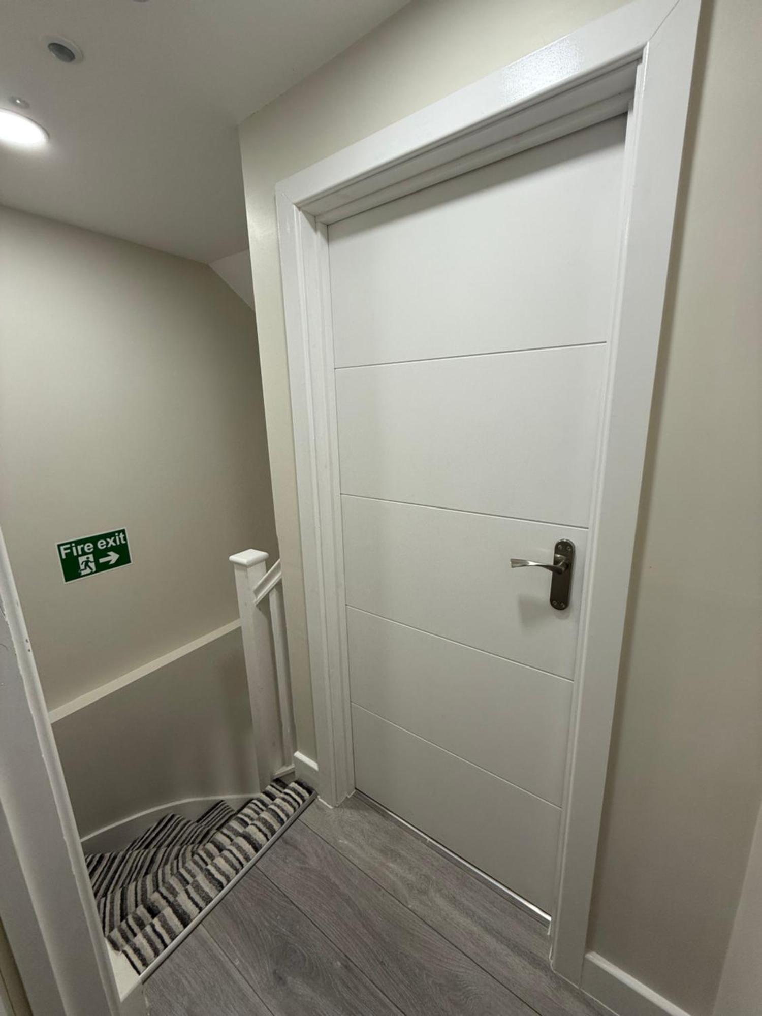 Riverside Apartment London
