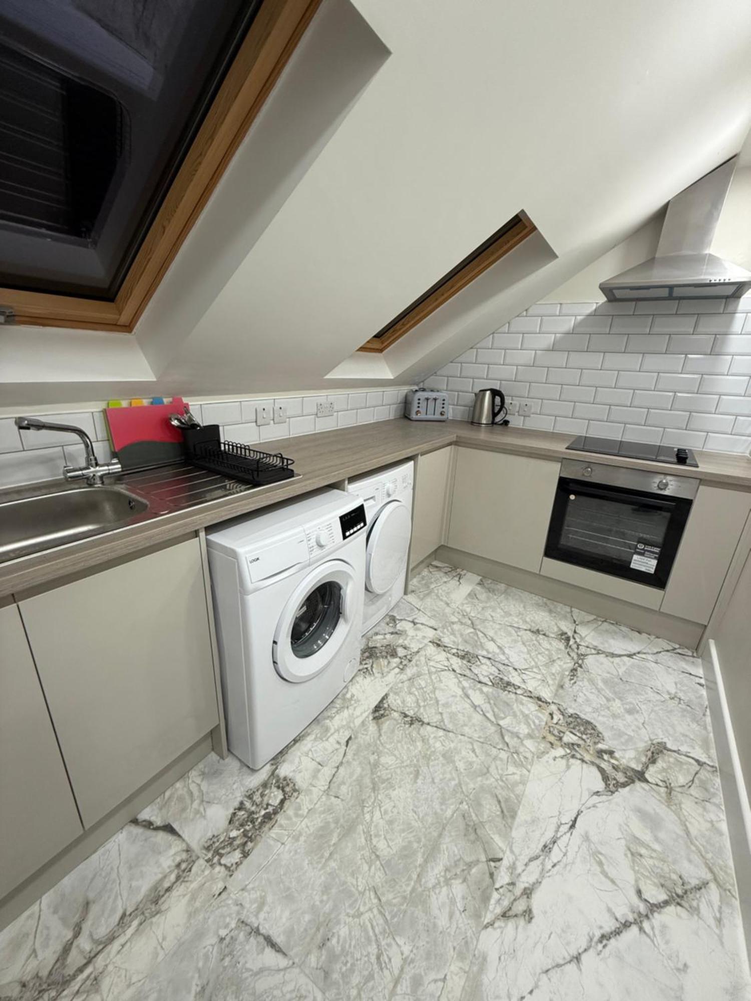 Apartment Riverside London