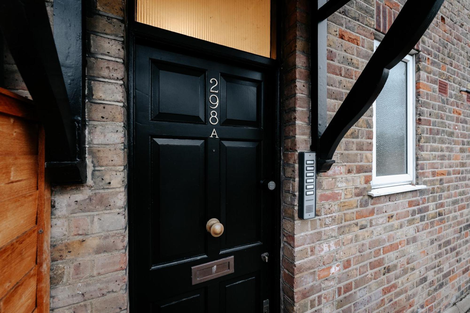 Guest house The Wood Star Self Contained *