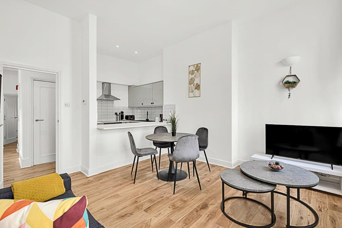 Contemporary Oasis In Paddington London