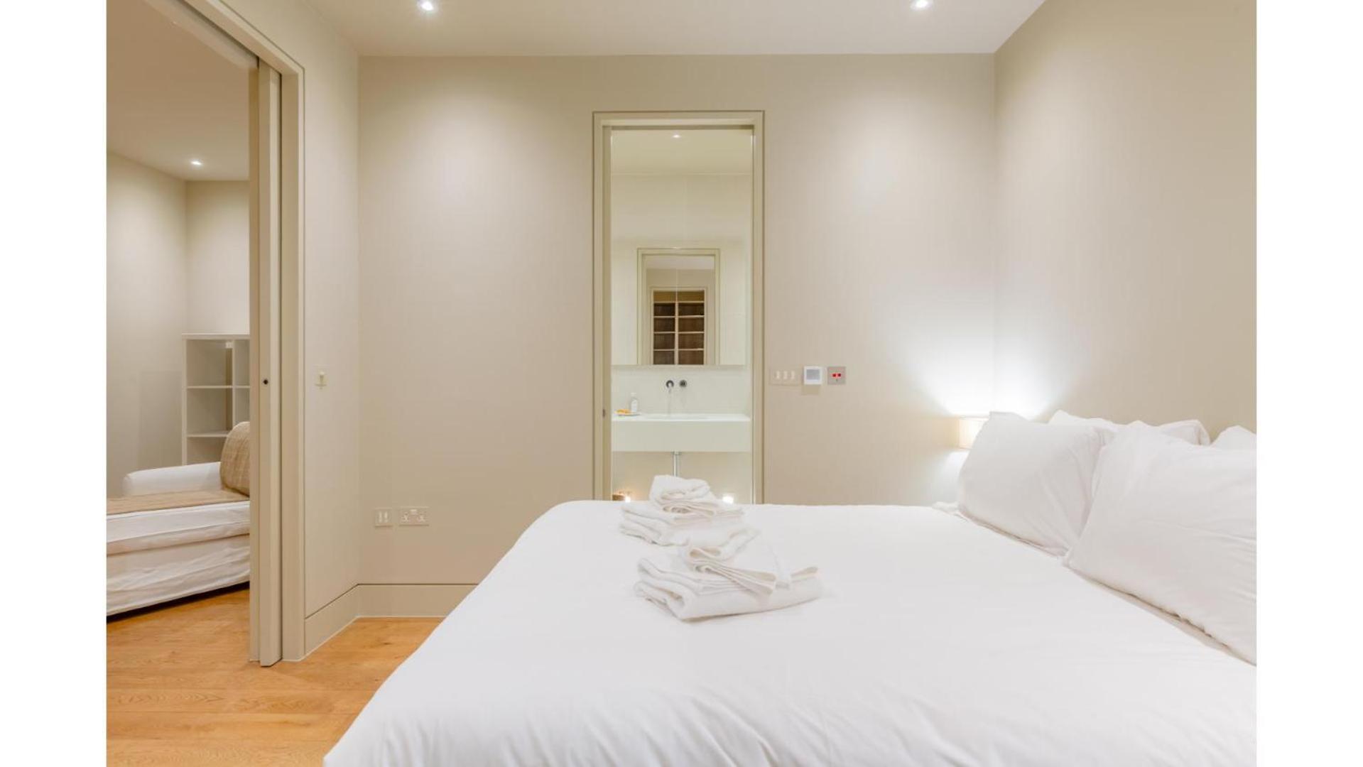 Sublime 4bd House Behind V&a South Kensington Apartment *