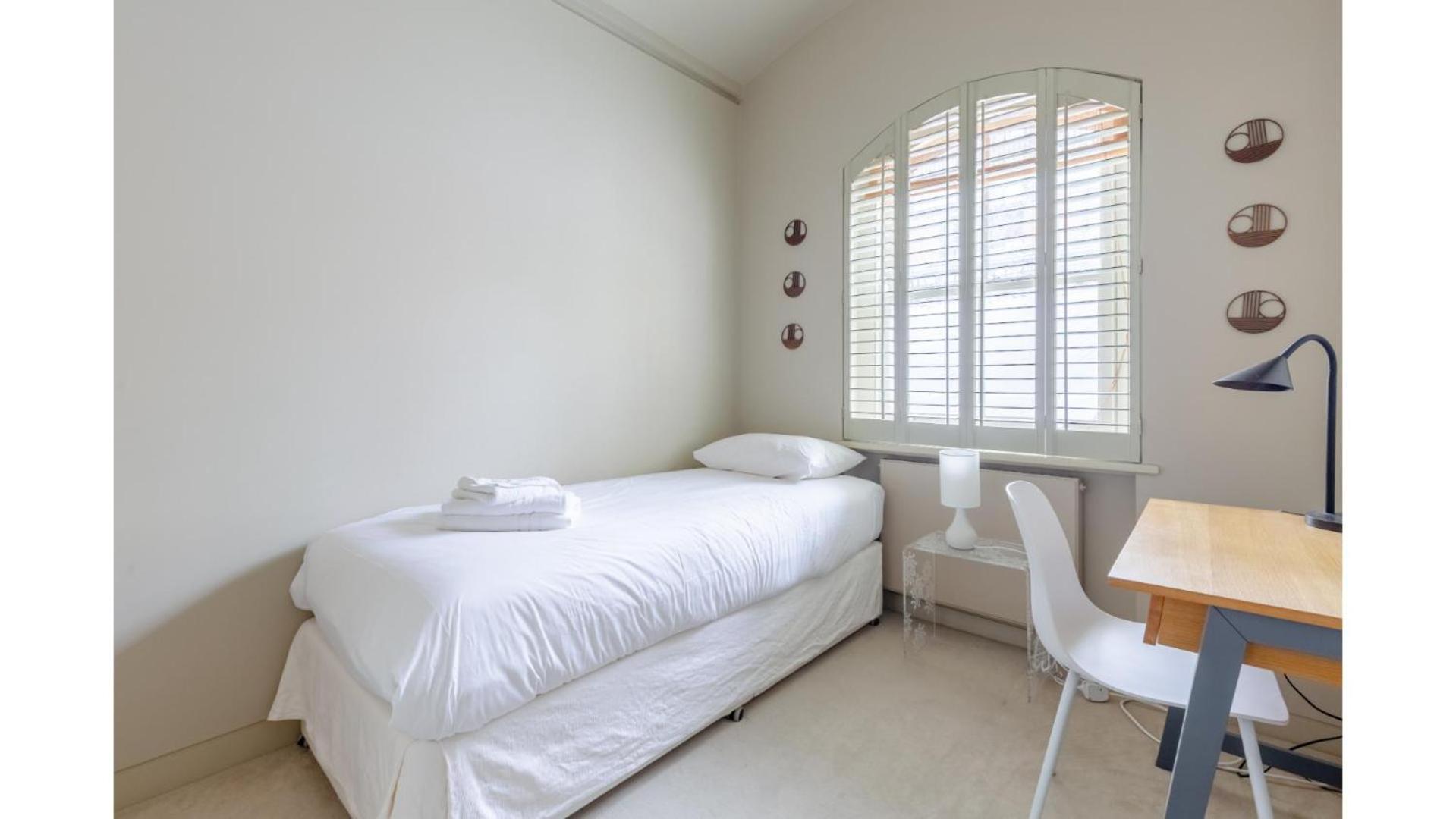 Sublime 4bd House Behind V&a South Kensington London