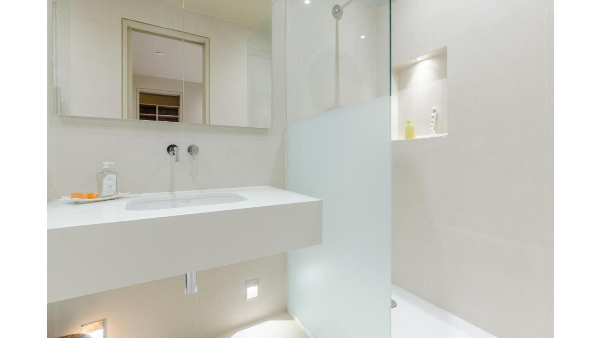 Sublime 4bd House Behind V&a South Kensington Apartment
