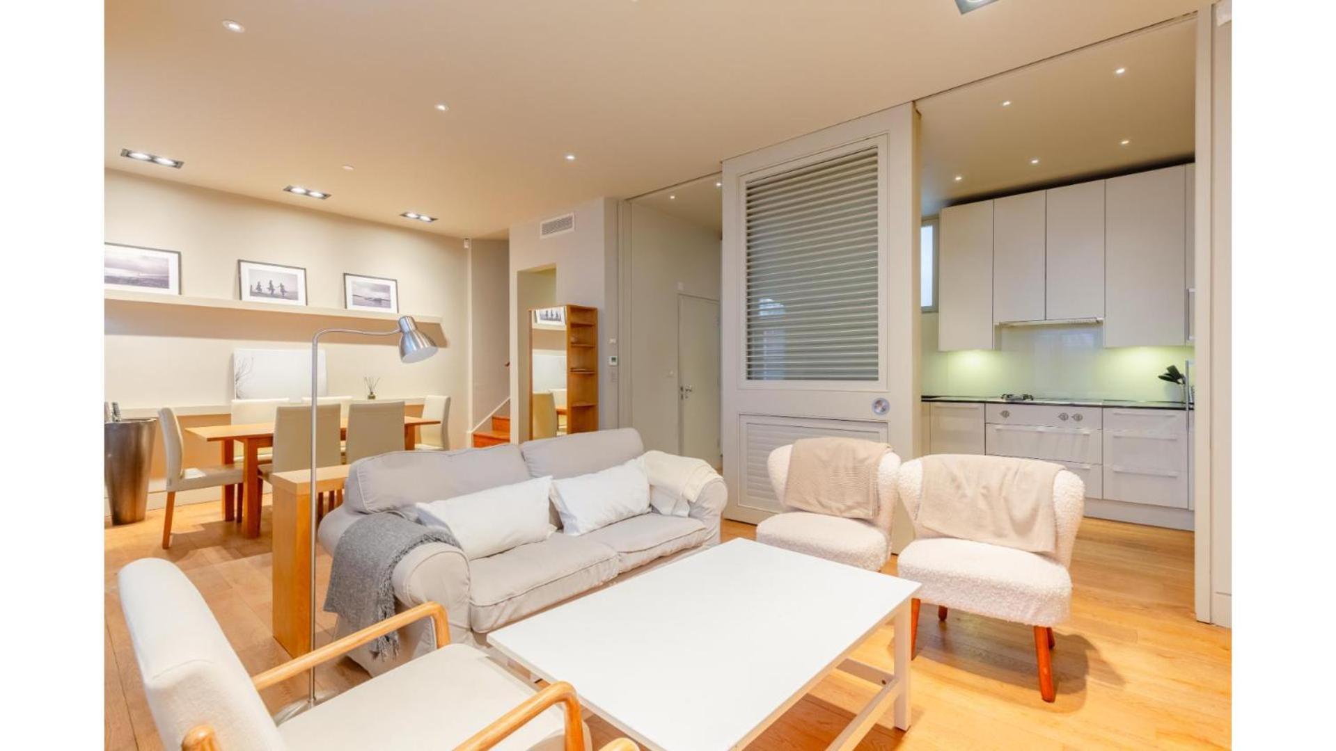 Sublime 4bd House Behind V&a South Kensington Apartment