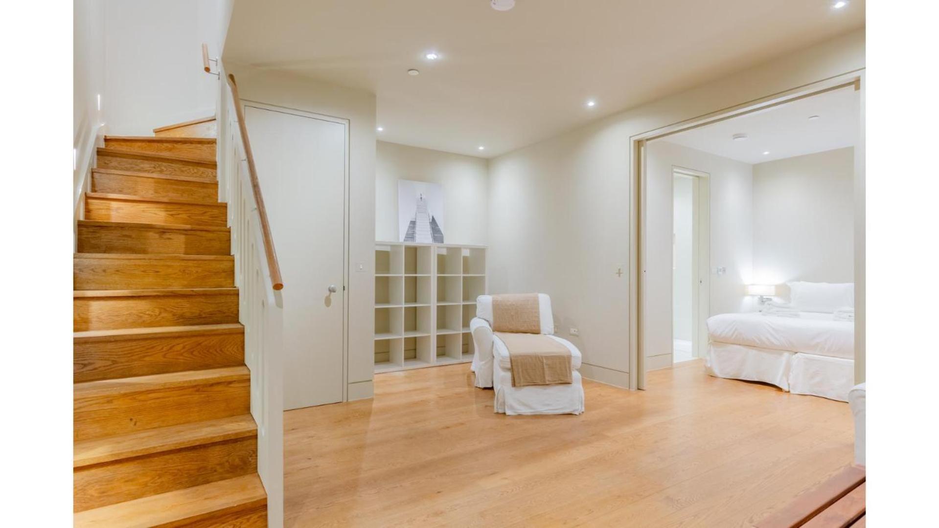 Apartment Sublime 4bd House Behind V&a South Kensington