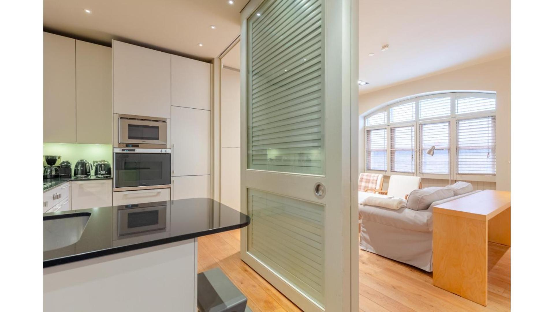 Sublime 4bd House Behind V&a South Kensington Apartment *