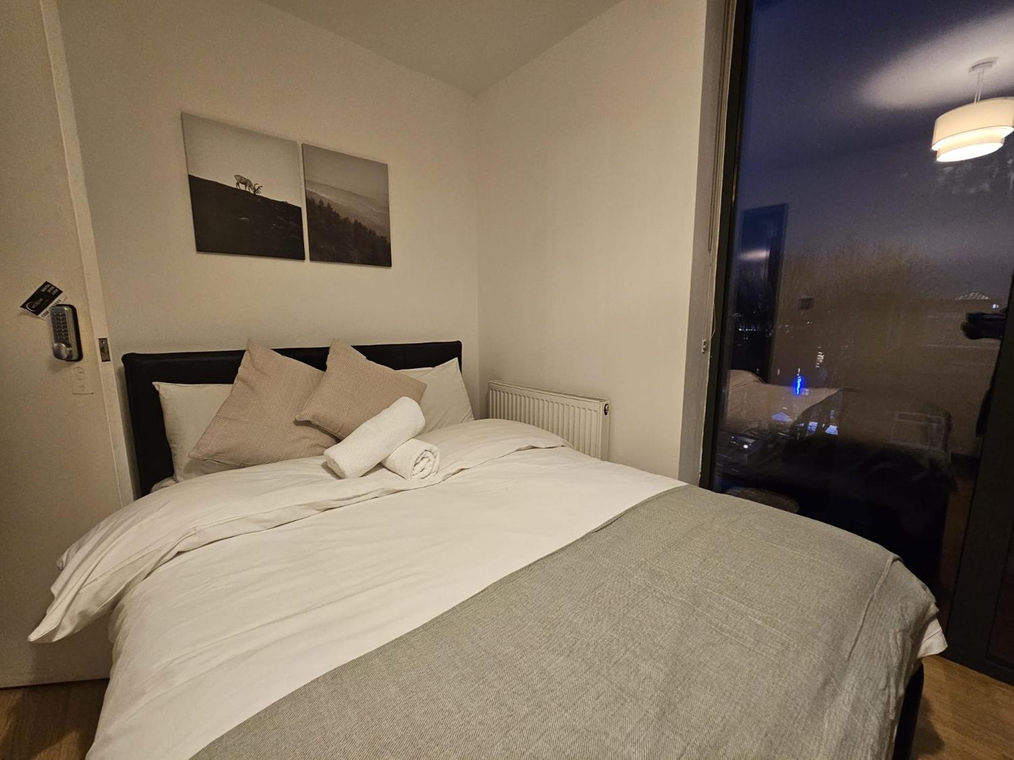 E1 Luxury Penthouse Guest house *