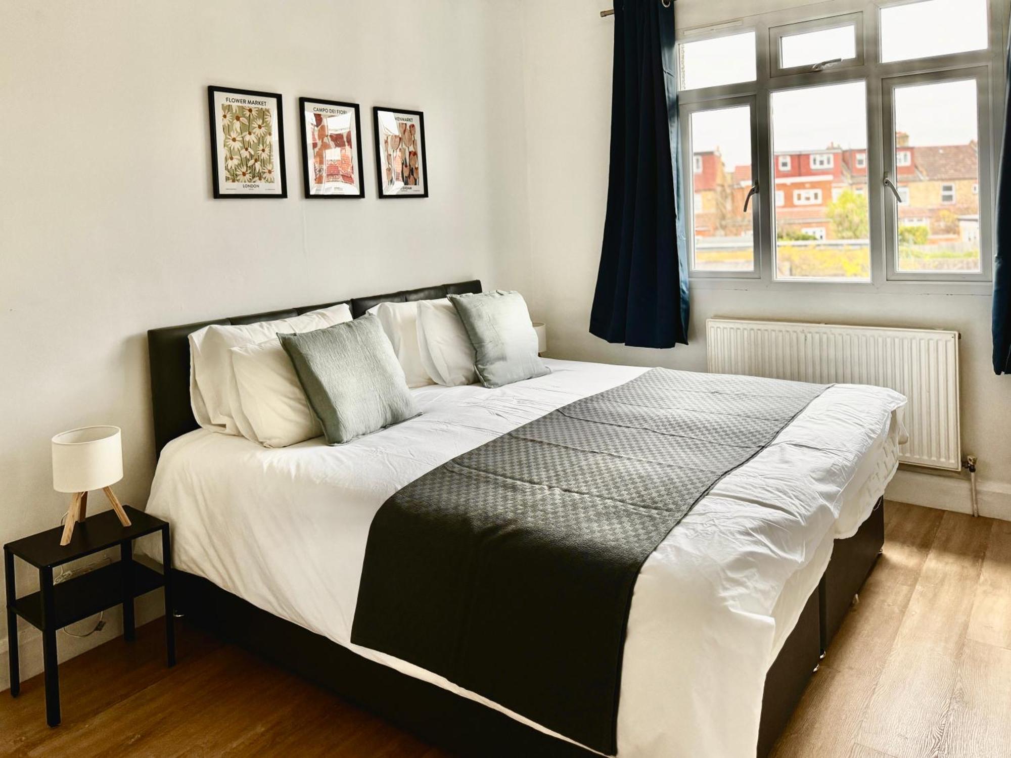 Maberic Housing West Gem Your Connection * London