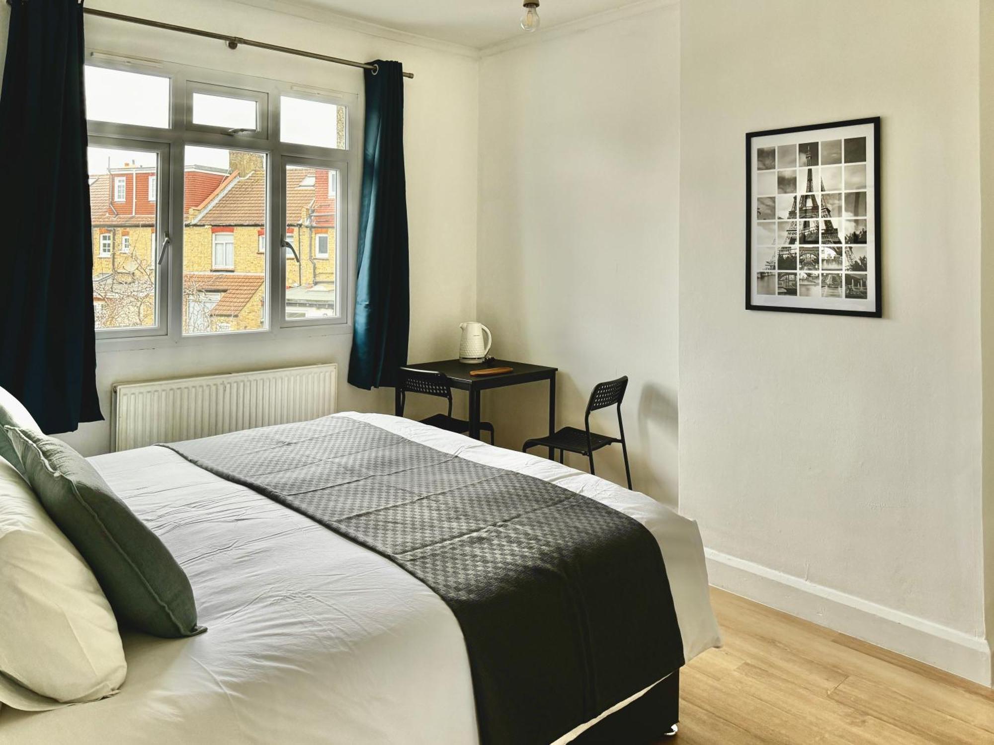 Guest house Maberic Housing West Gem Your Connection *