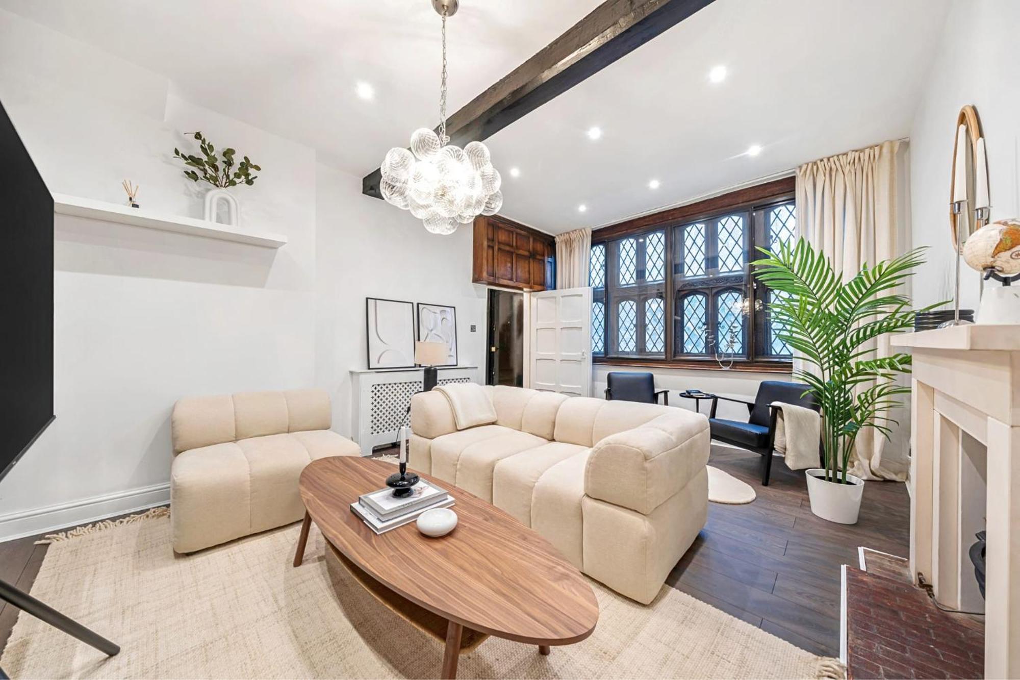 Holiday home Madestays Premium Hyde Park Townhouse *