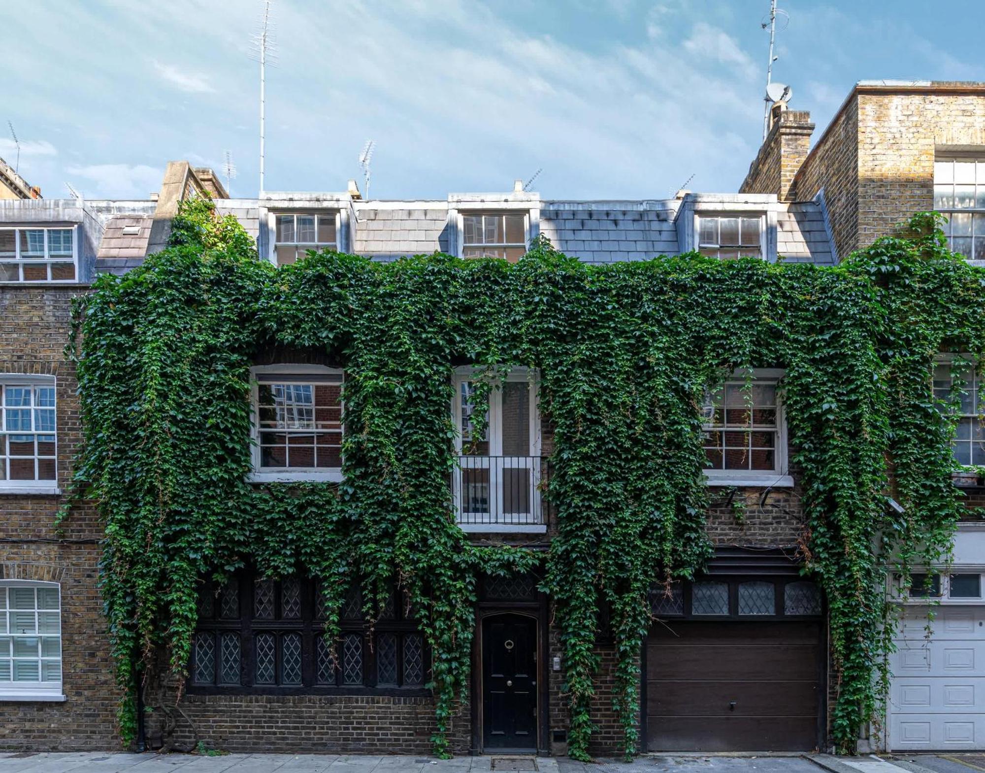 Madestays Premium Hyde Park Townhouse Holiday home *