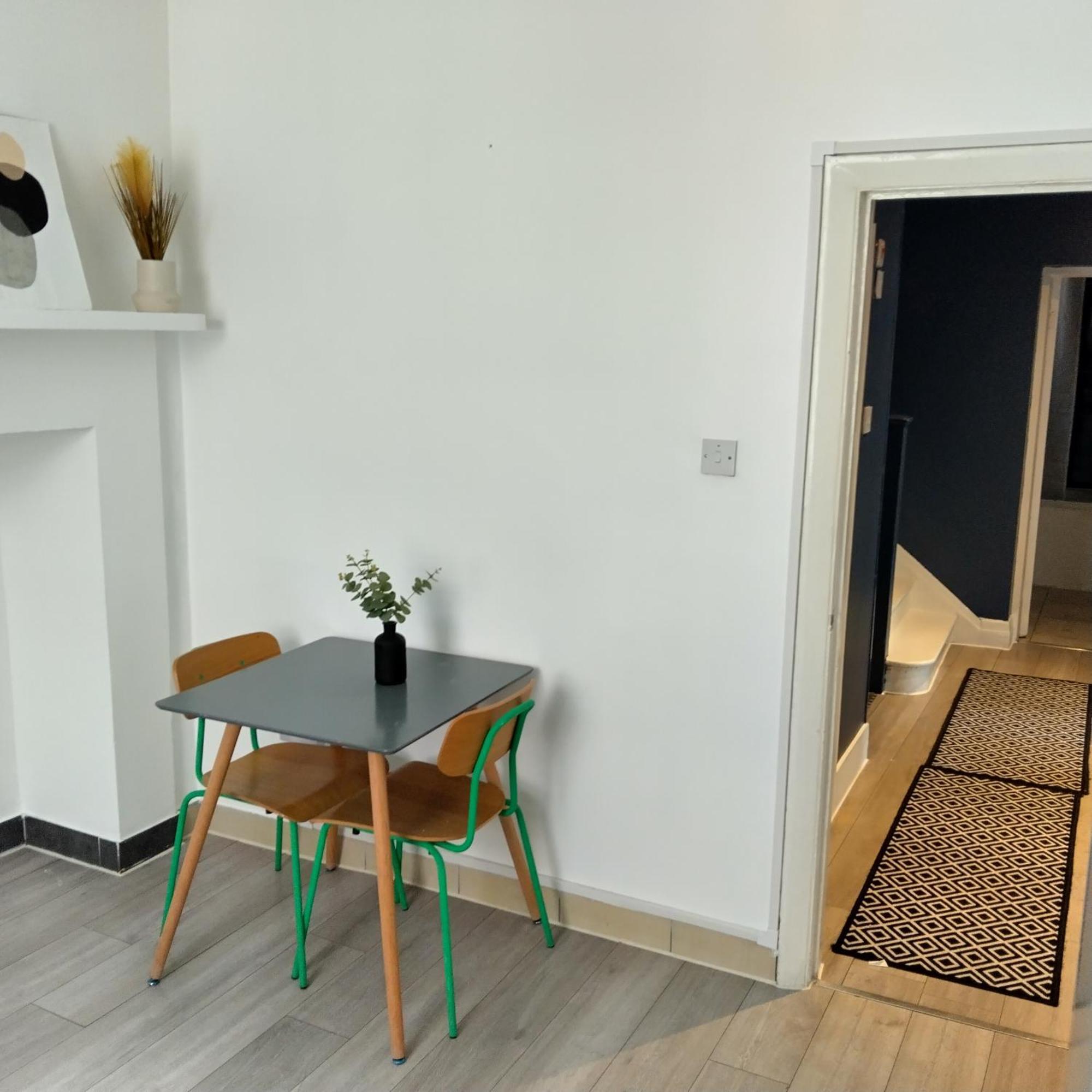 Apartamento Spacious 5-bedroom, 4-bathroom In Central Zone 1