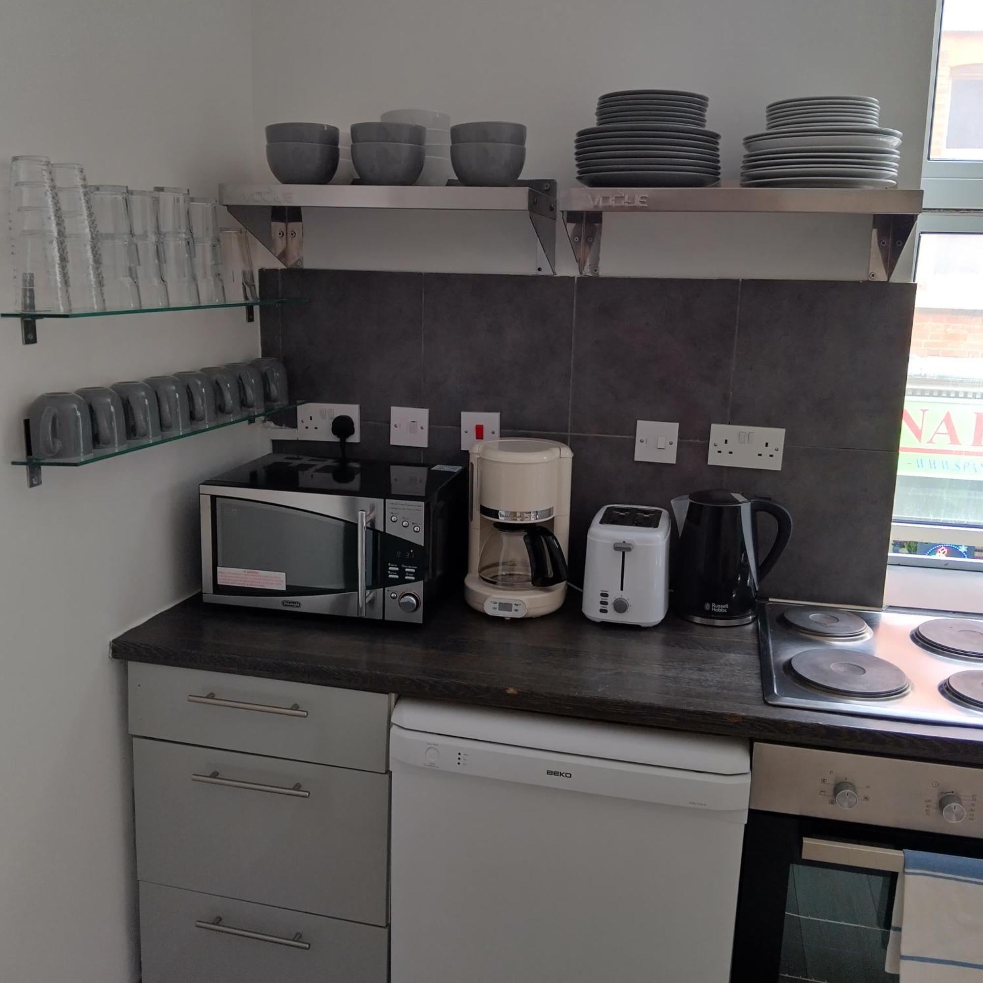 Spacious 5-bedroom, 4-bathroom In Central Zone 1 * Londres
