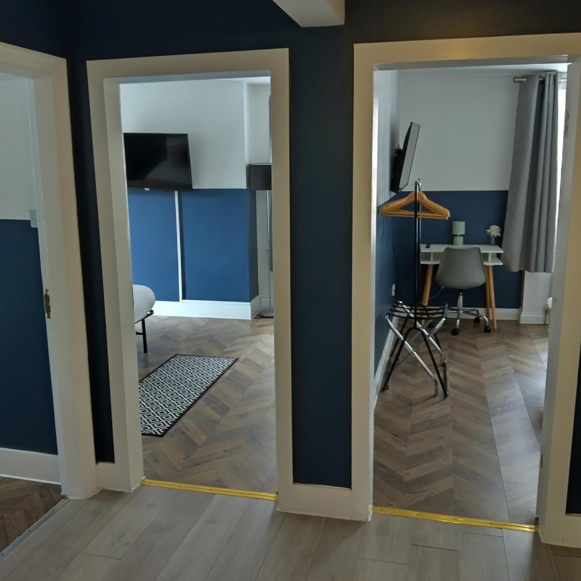 Spacious 5-bedroom, 4-bathroom In Central Zone 1 Apartamento Londres