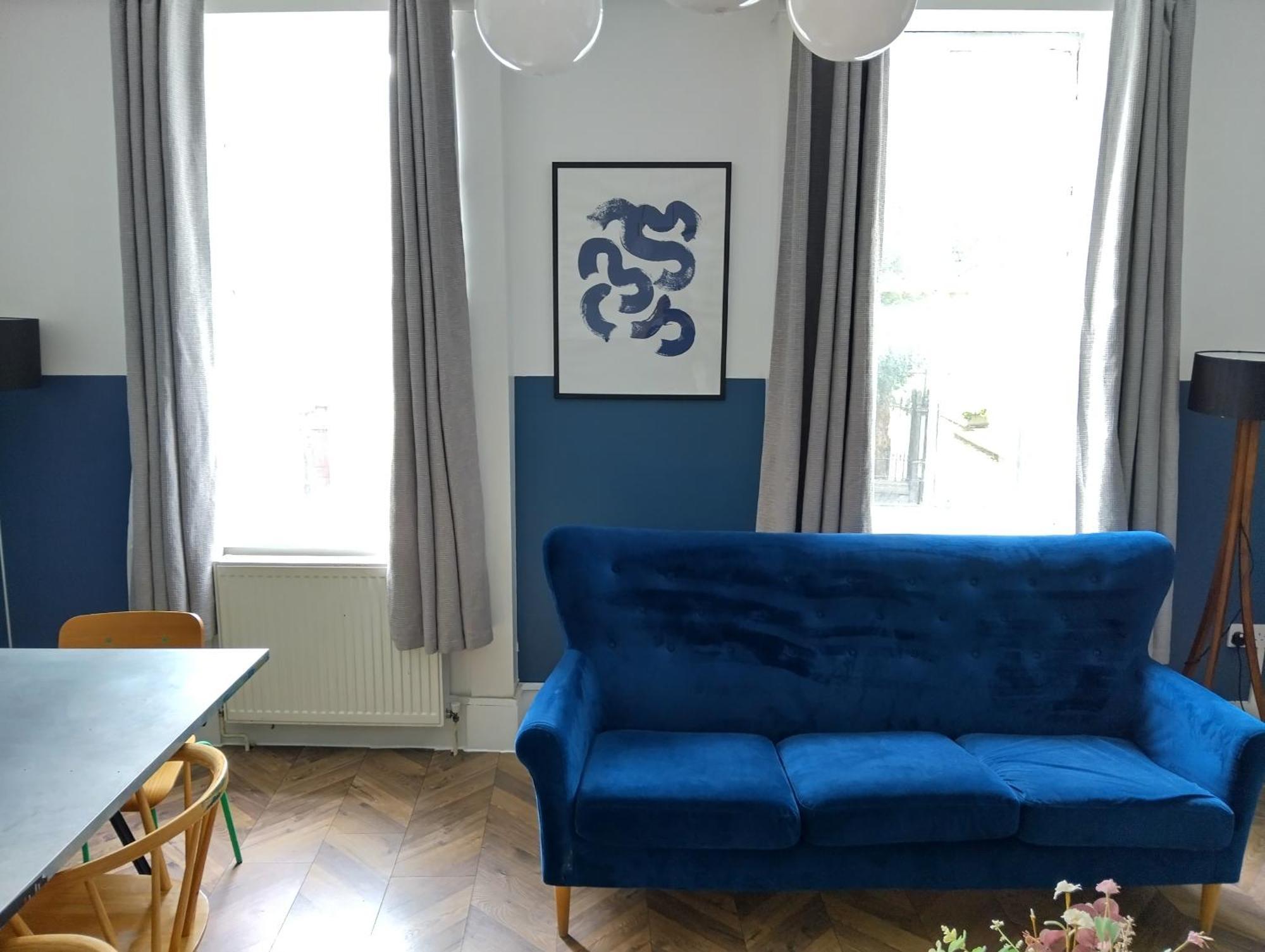 Spacious 5-bedroom, 4-bathroom In Central Zone 1 Apartamento