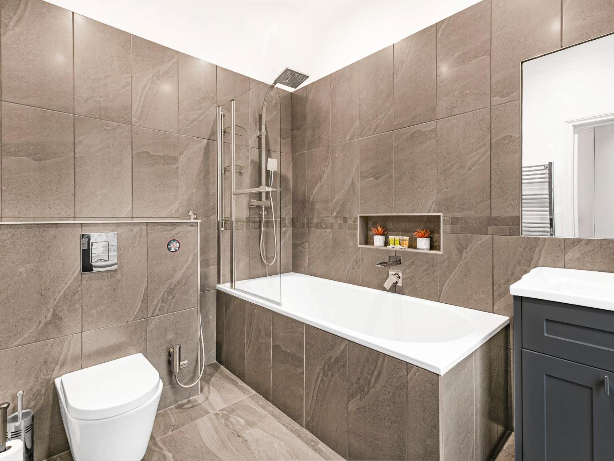 Pass The Keys Modern Victorian In Appartement Londen