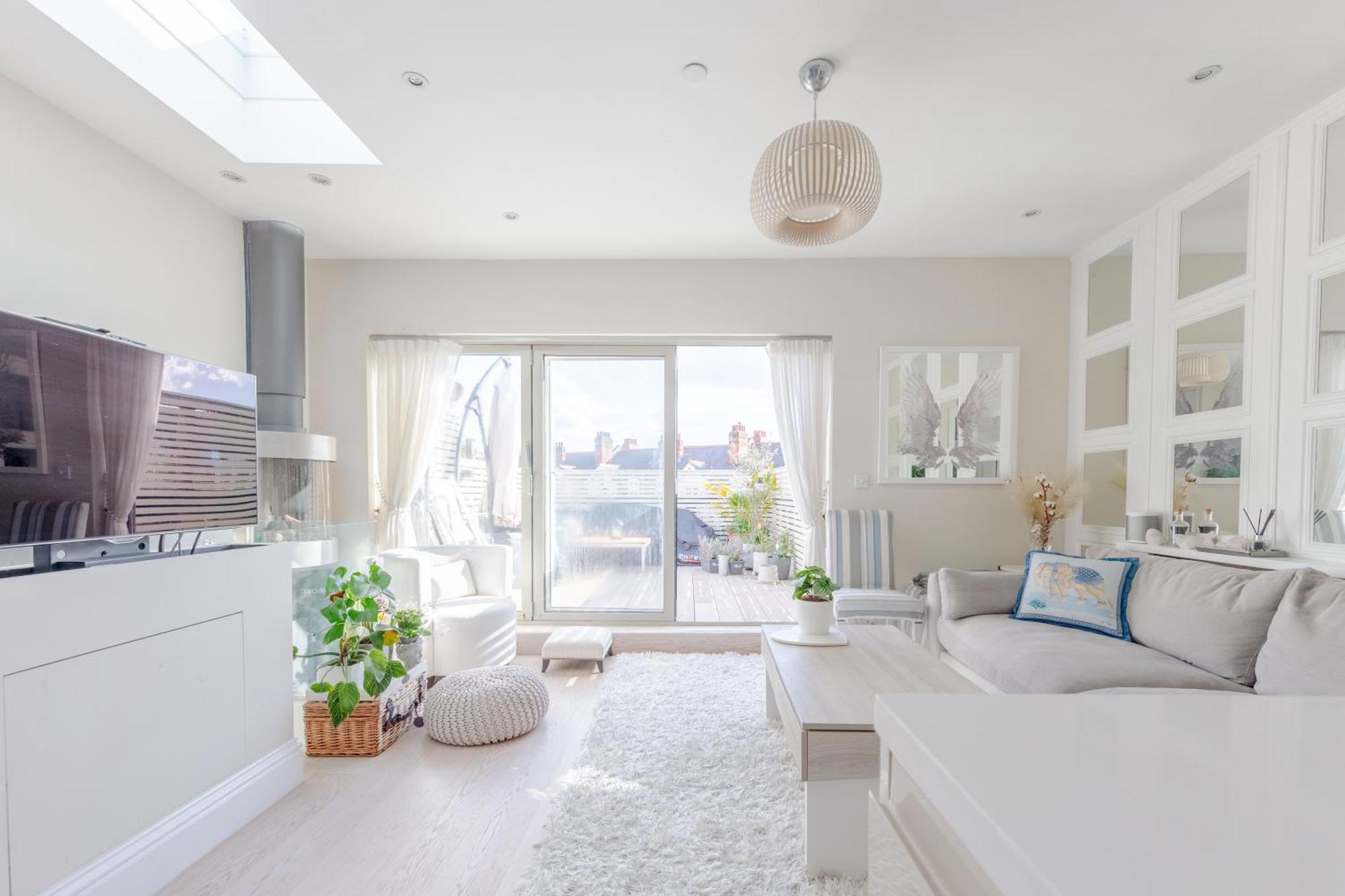 Airy & Modern 1bd Flat In Maida Vale Londen