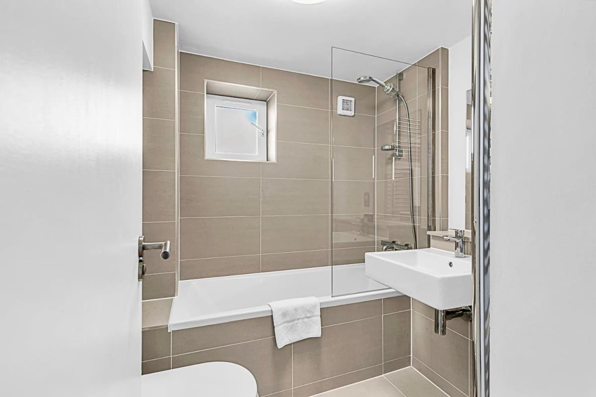 Relay Radiant Chelsea Flat With View Apartment *