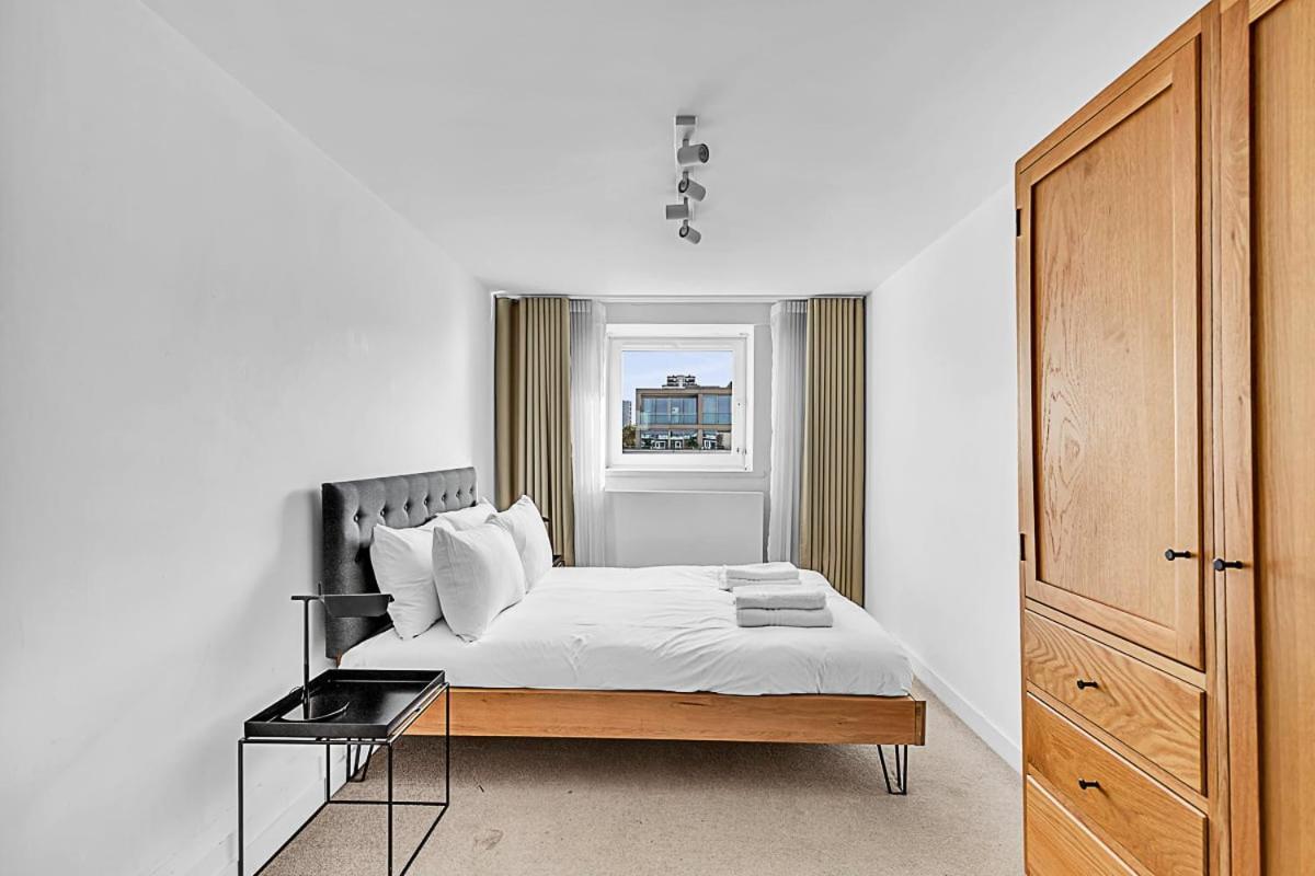 Relay Radiant Chelsea Flat With View Apartment London